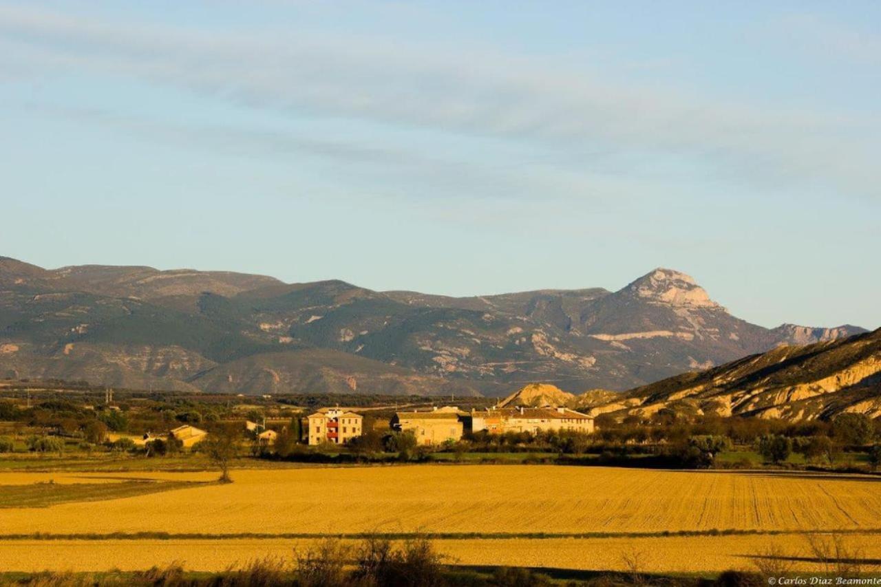 Fontellas-ayerbe * Fontellas (Aragon)